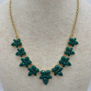 J Crew Green Resin Gold Tone Necklace NWOT!